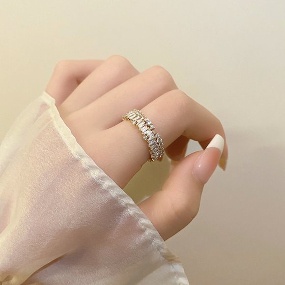 GOLICC Super Sparkling Zircon Ring - Picture 6 of 10